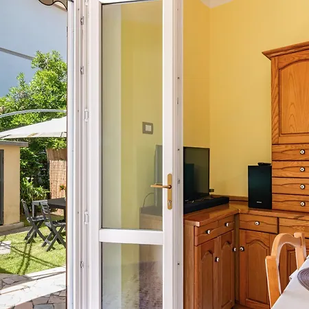 Hostly-la Casa Di Andrea-near The Leaning Tower *