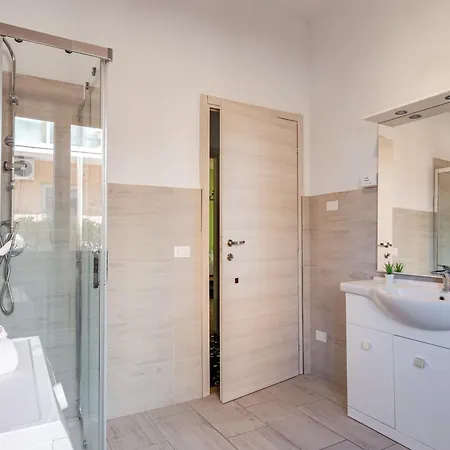 Hostly-la Casa Di Andrea-near The Leaning Tower Апартаменты